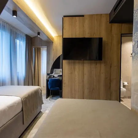 Royal Mountain Hotel 4*