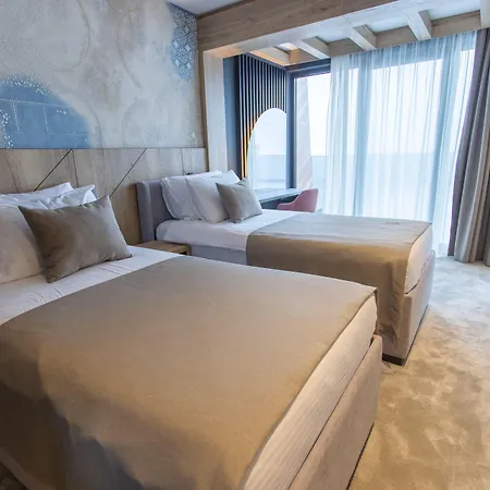 Royal Mountain Hotel